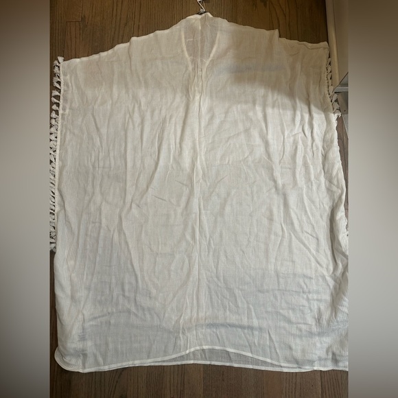 NWT Walter Baker Swimsuit Coverup-O/S-Ivory - Picture 2 of 4